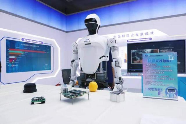 2024世界制造业大会：前沿科技为孩子埋下梦想种子(图4)