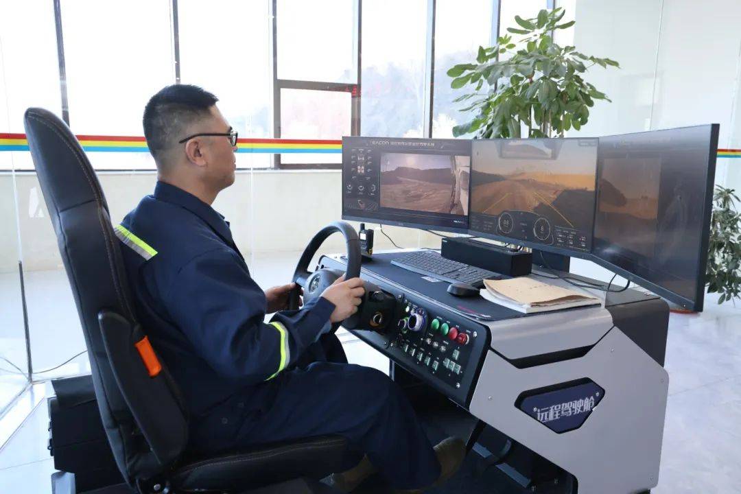 从矿车司机到无人驾驶运维员他们的转型之路有多酷？(图1)