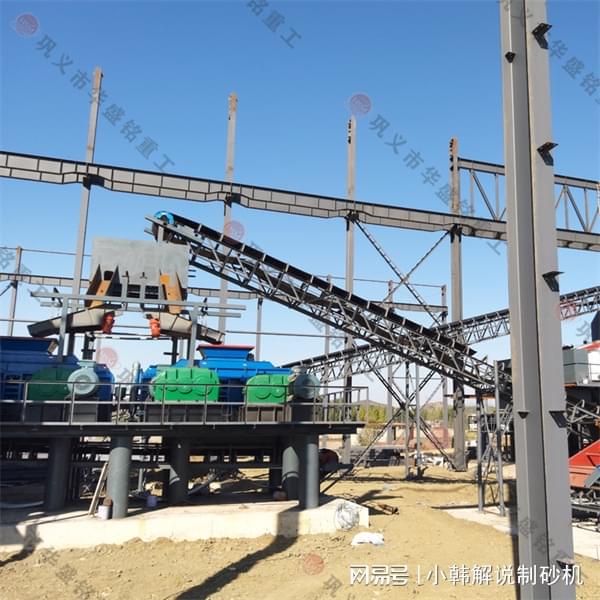 数控石灰石对辊制砂机出料粒度均匀性如何保证？