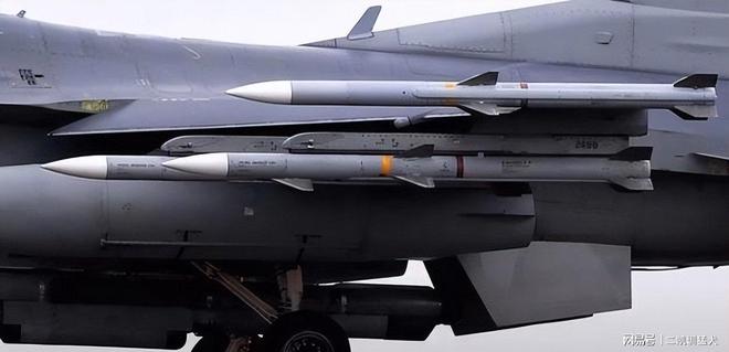 AIM-260亮相能否成对抗中国空军的关键武器？(图12)