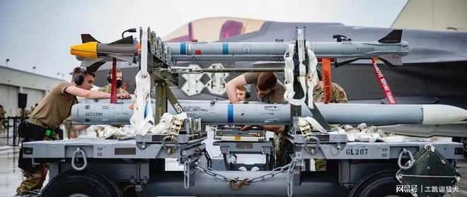 AIM-260亮相能否成对抗中国空军的关键武器？(图17)