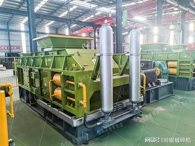 重型液压对辊制砂机：中硬物料破碎的卓越之选(图3)