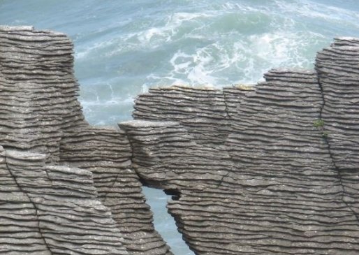 页岩能制砂吗?破碎制砂设备有哪些?(图1)