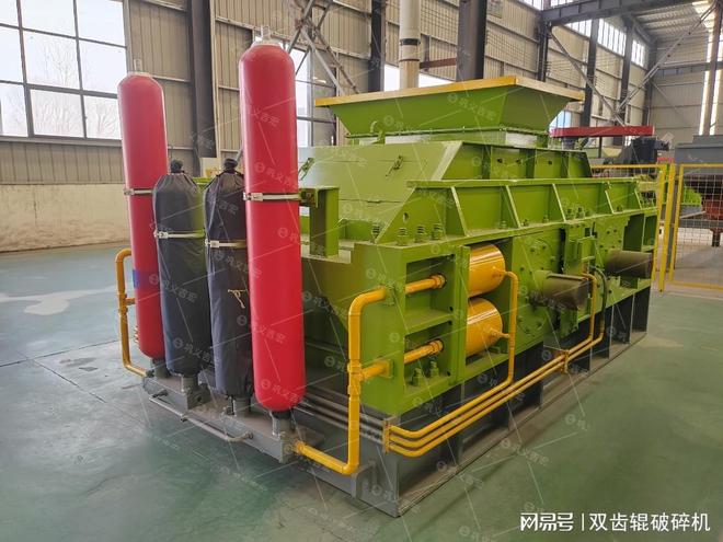 双辊强力破碎高效制砂之选——1510对辊破碎机详解(图4)