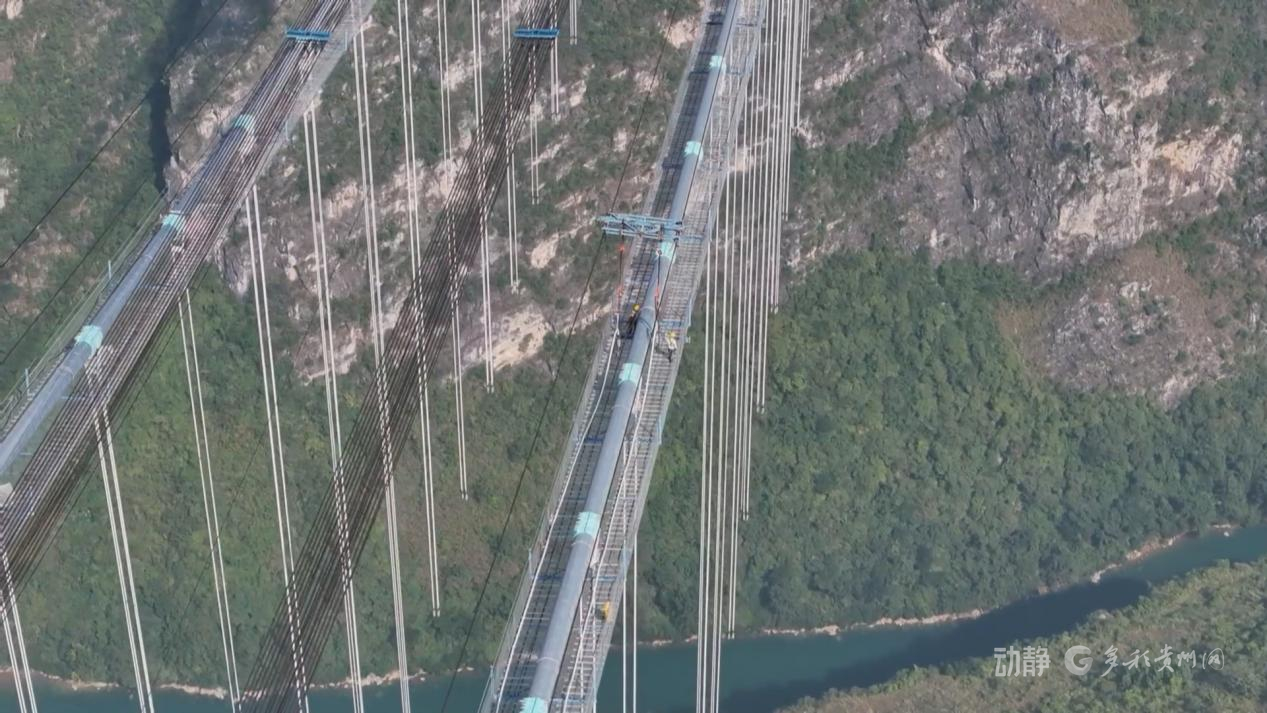 演繹鋼鐵與山河的極致浪漫用科技“智”造世界第一高橋(图9)