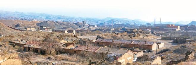 矿坑披绿影视掘金——石嘴山市石炭井的光影重生记(图1)