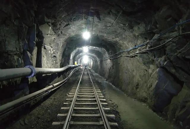 一天读懂一家民营企业500强——NO30洛阳钼业(图7)