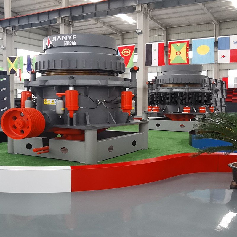 HPT100多缸液压圆锥破出料均匀砂石料制砂机(图1)