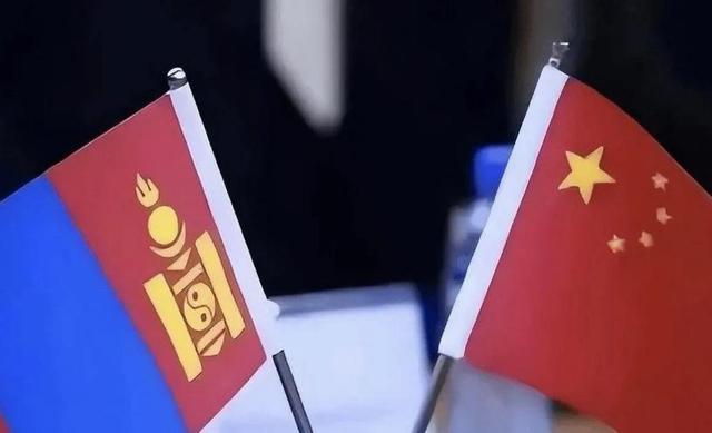 蒙古国突然扔掉俄罗斯字母!190亿贸易背后的中国选择这场文化回归暗藏什么玄机?(图4)