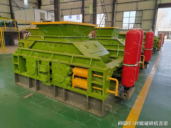 液压对辊破碎机:河卵石高效环保加工新选择(图2)