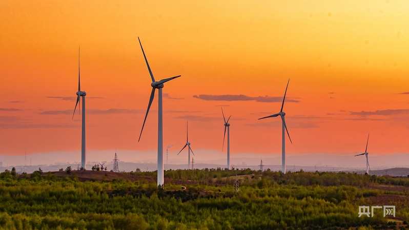 奋进内蒙古·发展有底气业态锚定新图景产业跑出“加速度”(图3)