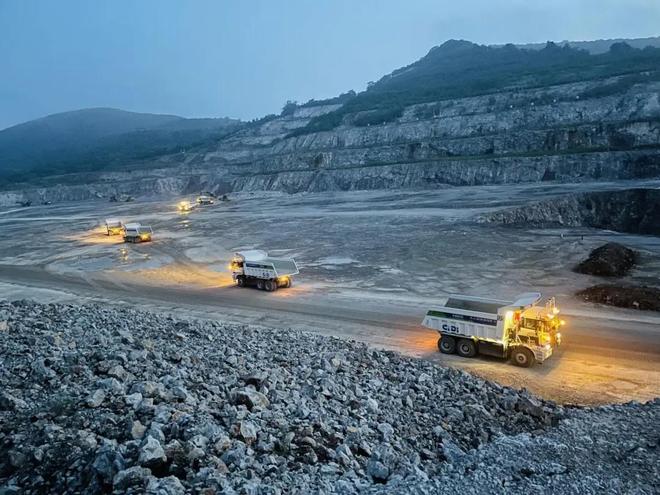 长沙冲出硬核IPO：大疆教父李泽湘从两台老矿车到全球最大车队(图4)