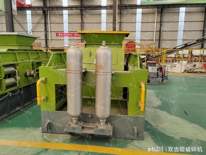 液压对辊制砂机：大理石边角料资源化利用的高效之选(图3)